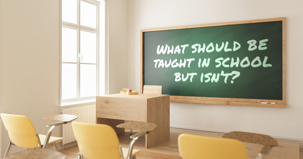11 People Share Things That Should Be Taught In School - Featured image