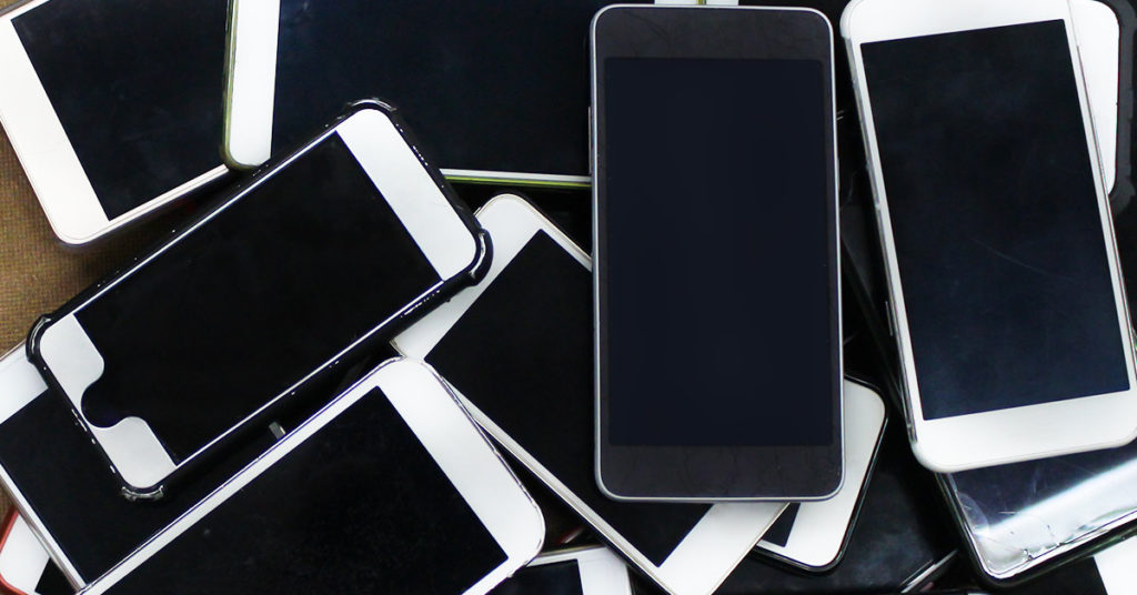 This Man Created Traffic Jams on Google Maps Using a Red Wagon Full of Phones - Featured image