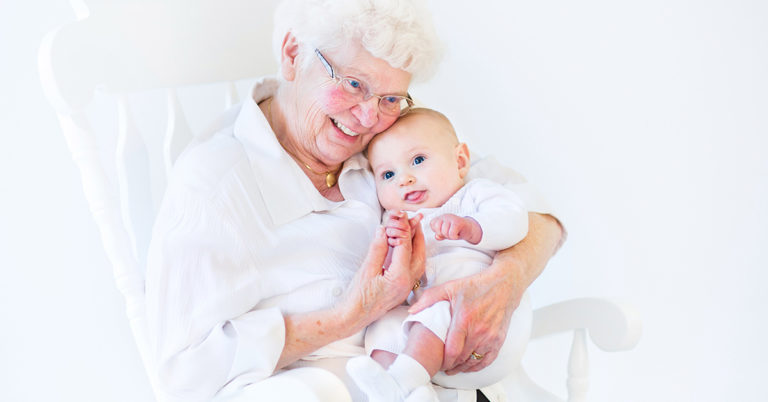 Why a Maternal Grandmother Is So Important for a Child - Featured image