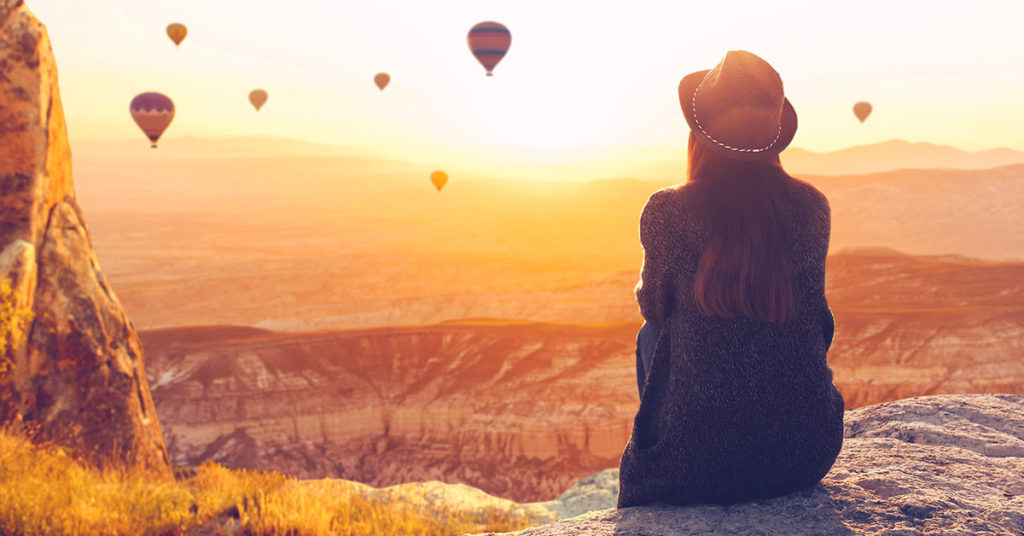 12 Reasons Why Old Souls Have Such A Hard Time Finding Love - Featured image