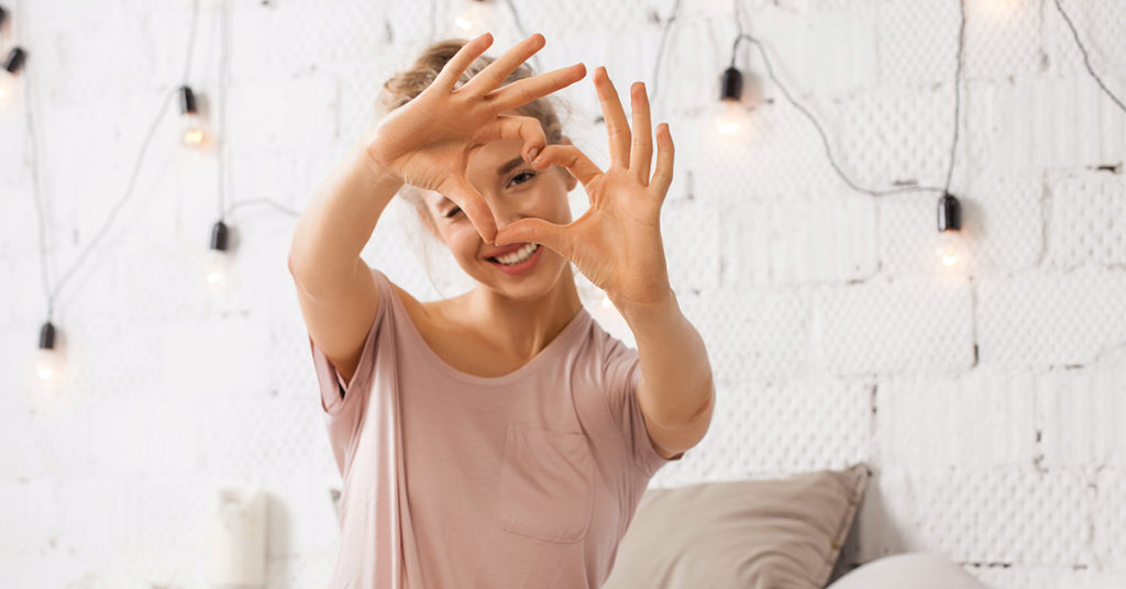 You were born to be you, not anyone else. So love and honor who you are; that’s the greatest gift you give yourself. - Featured image