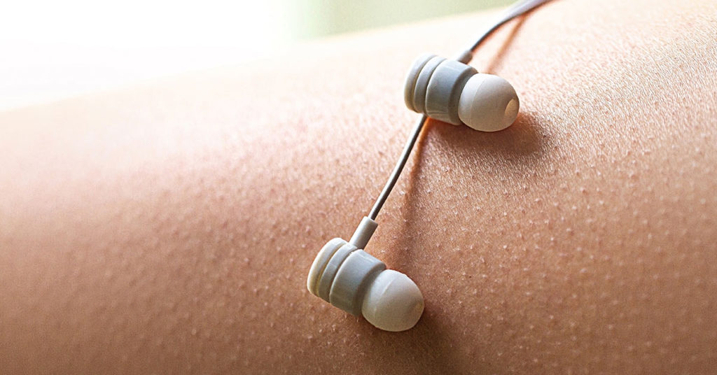 If You Get Goosebumps While Listening to Music Your Brain Could Be ‘Unique’ - Featured image