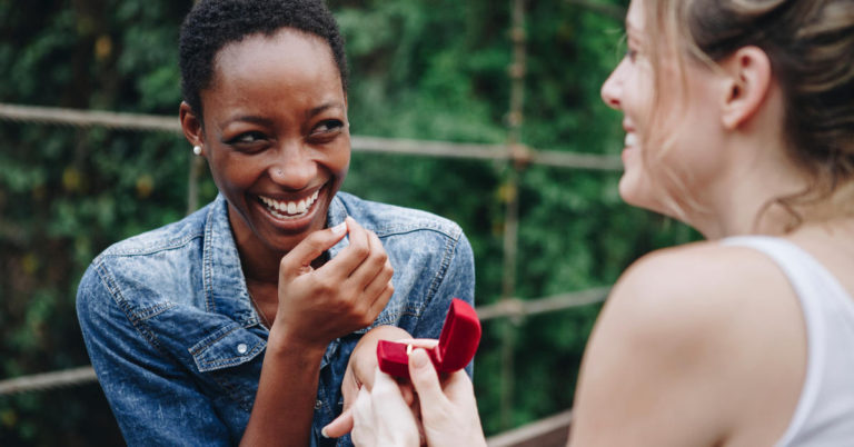 Platonic best friends marry each other as their connection ‘transcends romance’ - Featured image