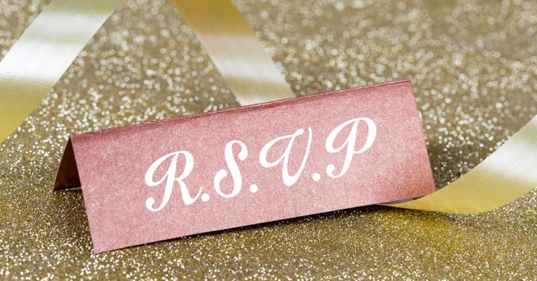 This Wedding RSVP Card Is Going Viral For A Hilarious Menu Mistake - Featured image