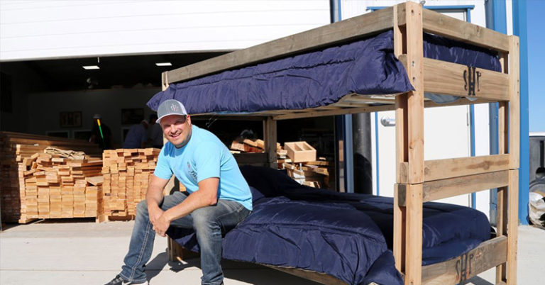 Idaho Man Quits His High-Paying Job to Build Beds for Kids Who Sleep on the Floor - Featured image