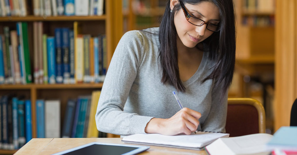 8 Signs Of Genuine Intelligence That Can’t Be Faked - Featured image