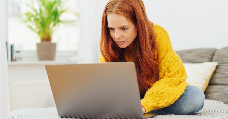 Move Just One Stick To Fix The Equation! Can You Solve This Simple Brainteaser? - Featured image