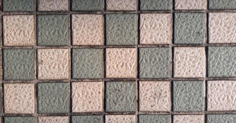 Can you tell how many squares are there in this puzzle? Not many people can figure the real answer - Featured image