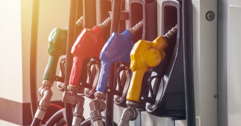 Gas attendant who paid for woman’s fuel gets rewarded with 8 years of salary - Featured image