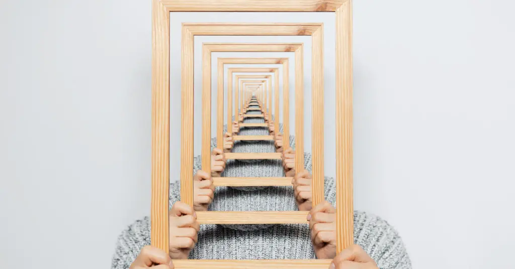 8 Mind Blowing Optical Illusions That Everybody Perceives Differently Tiffy Taffy 