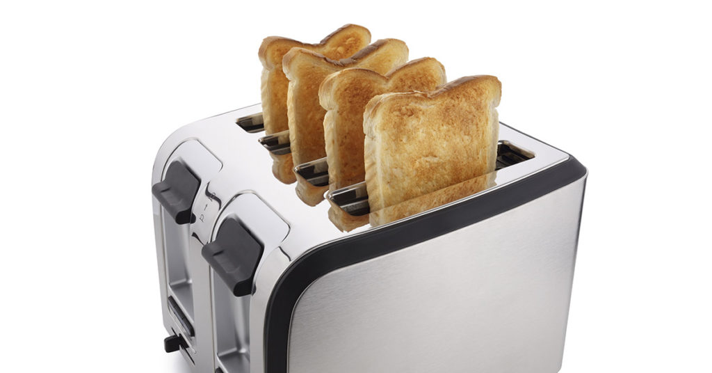 Woman shares ‘hidden compartment’ in toaster and people never knew it existed - Featured image
