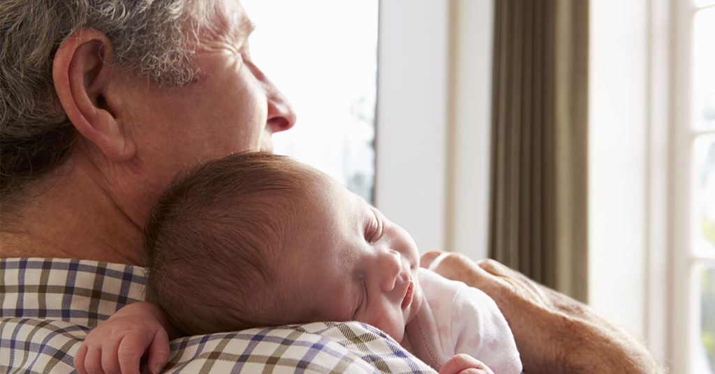 Man Retires And Decides To Spend All Of His Time Cuddling Premature Newborns - Featured image