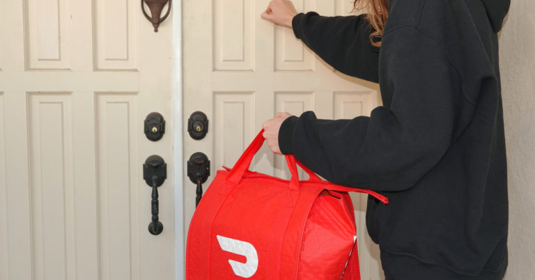 ‘She’s my guardian angel’: DoorDasher saves woman’s life while delivering pizza - Featured image