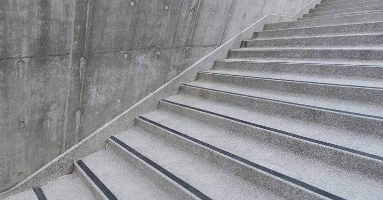 Poor Boy Helps Old Woman Climb up Stairs, Later Learns They Lead To His New $1.8M Home — a Short Story - Featured image