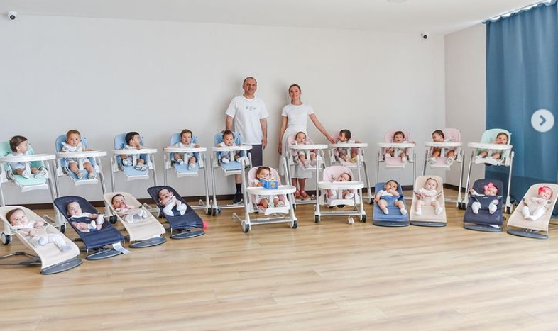 Galip and Kristina Ozturk with 20 of their children 