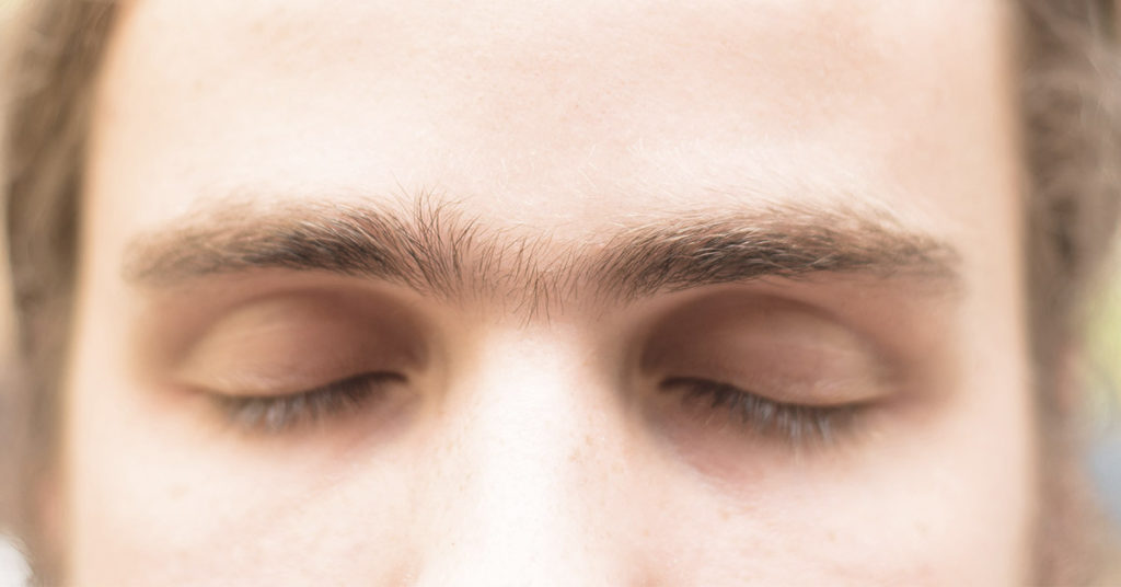 15+ women who prove that body hair can be feminine too - Featured image