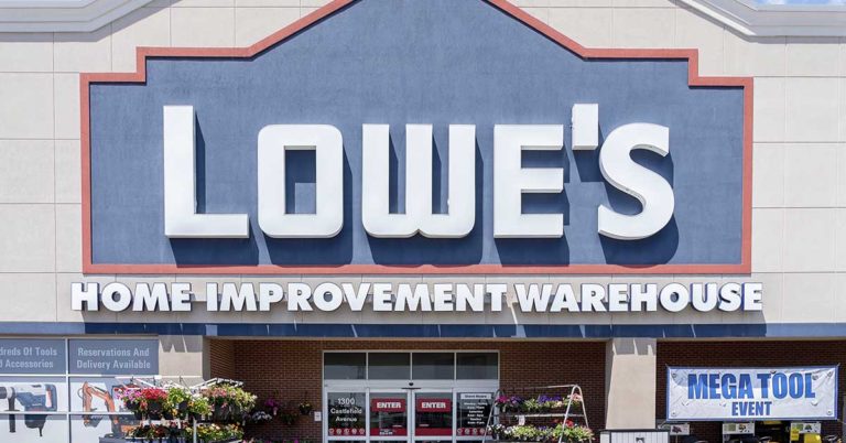 ‘I’m not doing that’: Lowe’s worker says he’s looking for a new job after being given a list of things to do, sparking debate - Featured image