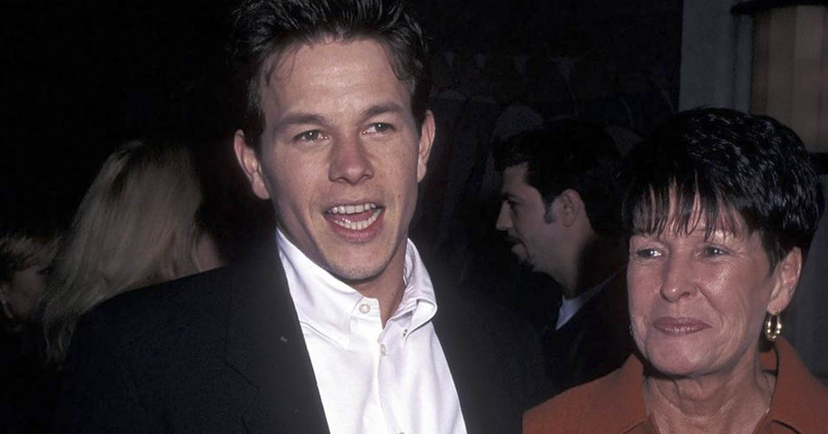 mark-wahlberg-says-he-still-listens-to-old-voicemails-from-his-late-mother