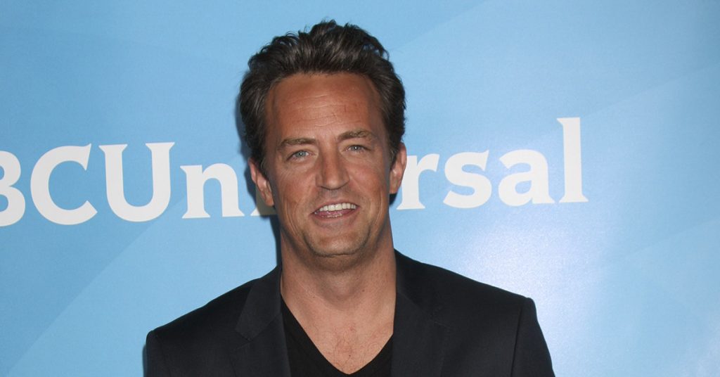 Matthew Perry Apologizes After Keanu Reeves Passages in New Book Leave Fans Baffled - Featured image