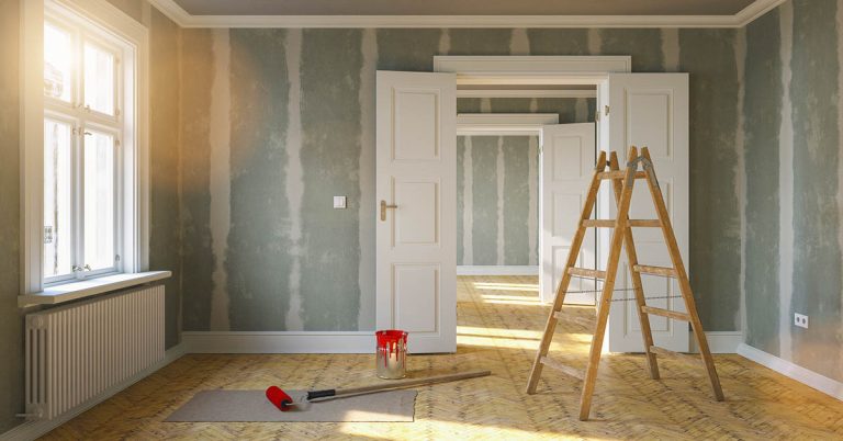 Blind Woman Living Alone in Rundown Home Gets Home Makeover From Neighbors - Featured image