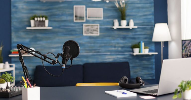 Influencer with rare cancer bids farewell in heartbreaking video - Featured image