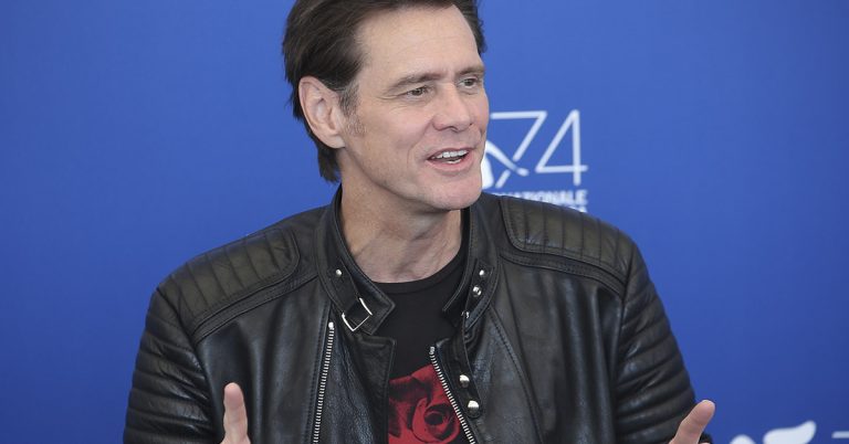 How Jim Carrey Responded After Being Told He Only Had 10 Minutes to Live - Featured image