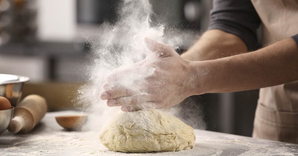 Burn survivor who didn’t leave home for 2 years now owns his own bakery – “I am more than how I look” - Featured image