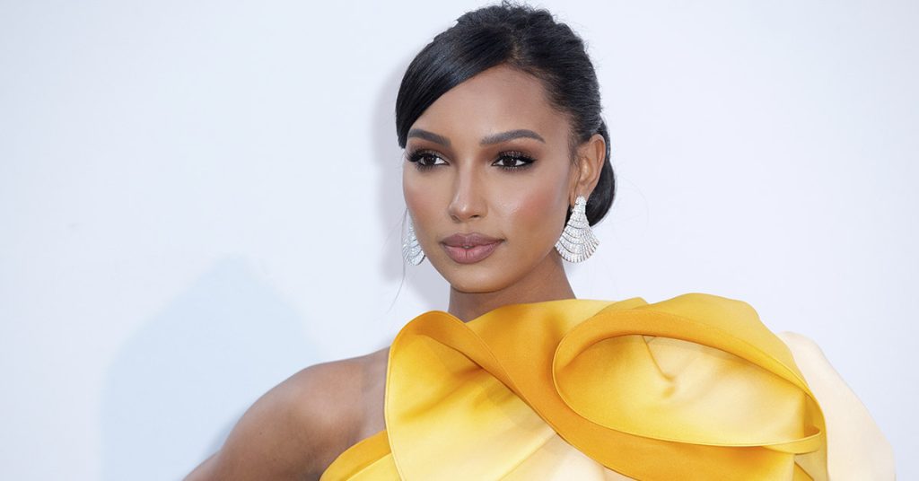 Woman Named 2022’s Most Beautiful Face In The World - Featured image