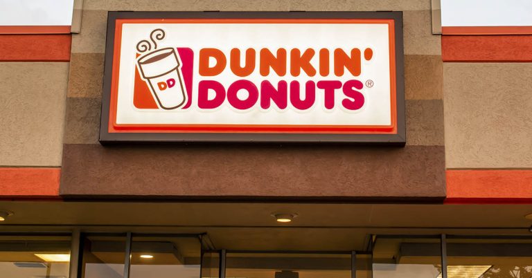 Woman’s Simple Act Of Kindness Saved A Homeless Man’s Life - Featured image