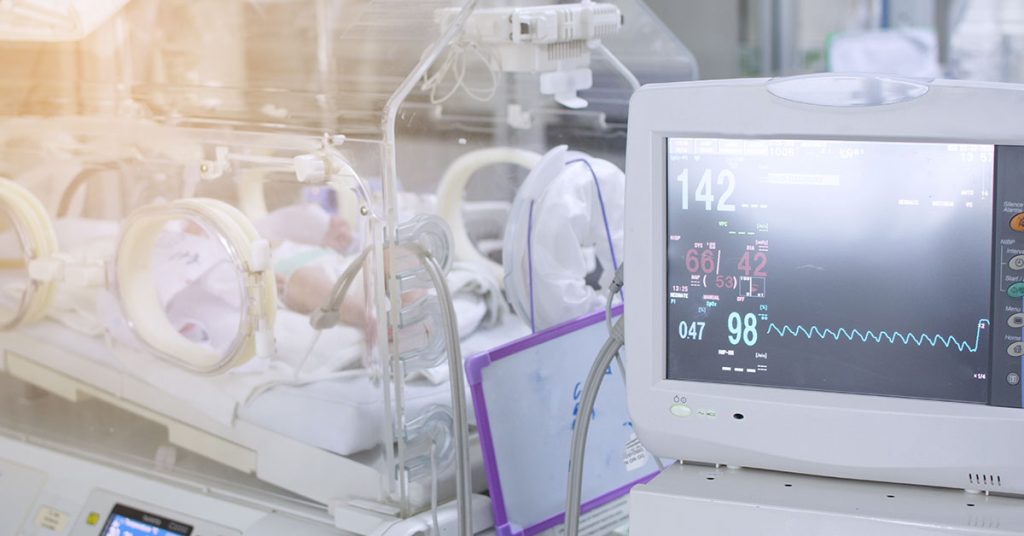 Ilka Brühl, born with rare facial defect – she’s now breaking beauty standards with her modeling career - Featured image