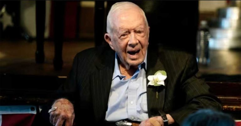 Prayers for Jimmy Carter as His Foundation Makes Grim Announcement - Featured image