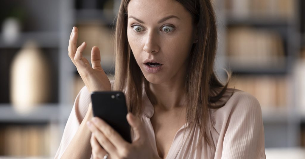 ‘This Line Is So Long, Do You Know Who I Am?’: 15+ Entitled Jerks Who Need To Take Several Seats - Featured image