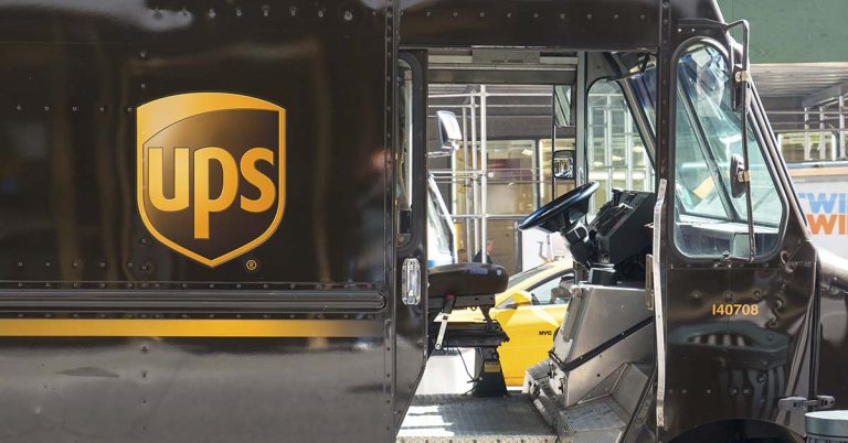 UPS Driver Sees Note Scribbled On Package, Helps Toddler And Mom Escape - Featured image