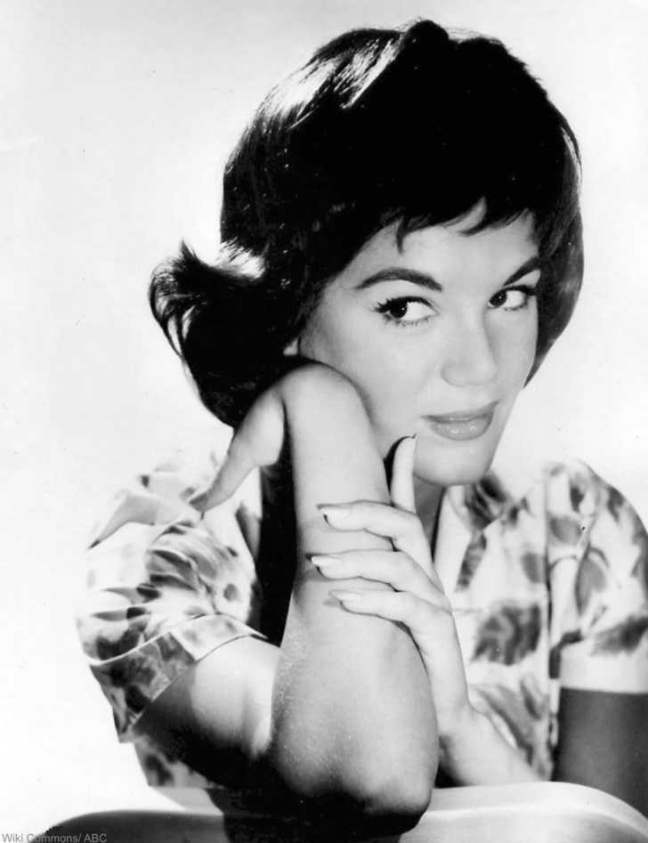 A younger Connie Francis.