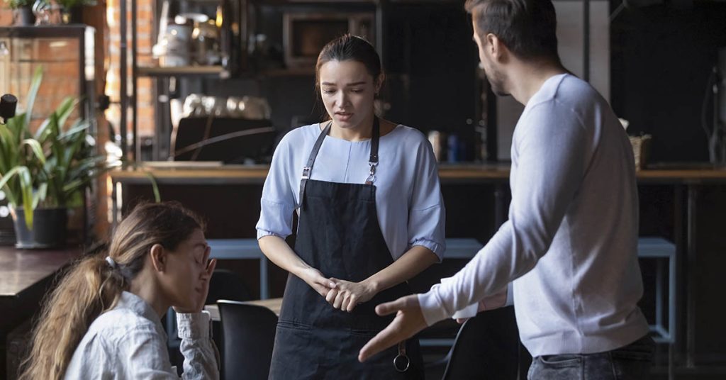 Restaurant Shuts down for a ‘Day of Kindness’ After Verbal Abuse from Customers Makes Staff Cry - Featured image