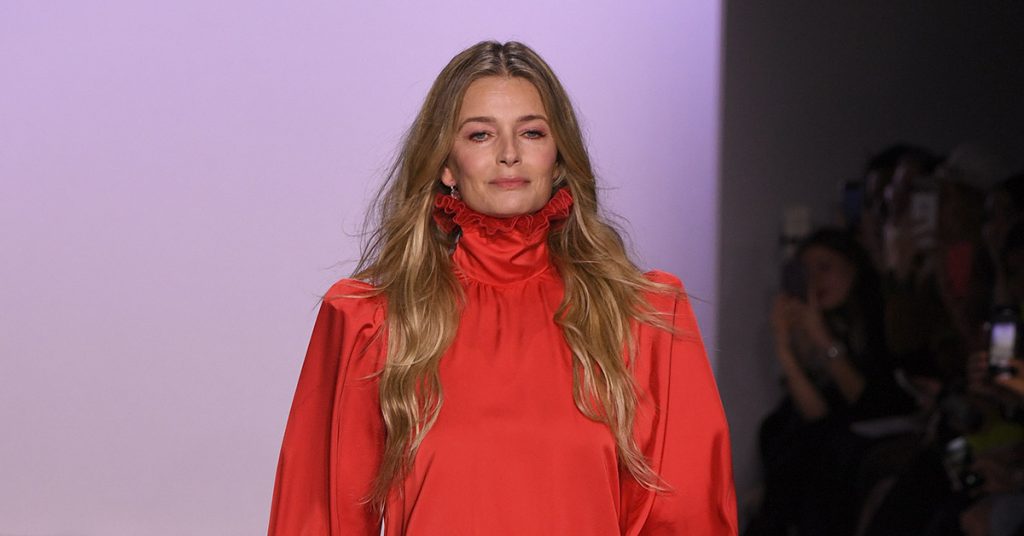 At 57, Former Supermodel Hits Back At Trolls Who Dubbed Her ‘Old And Ugly’ In Bikini Snaps - Featured image