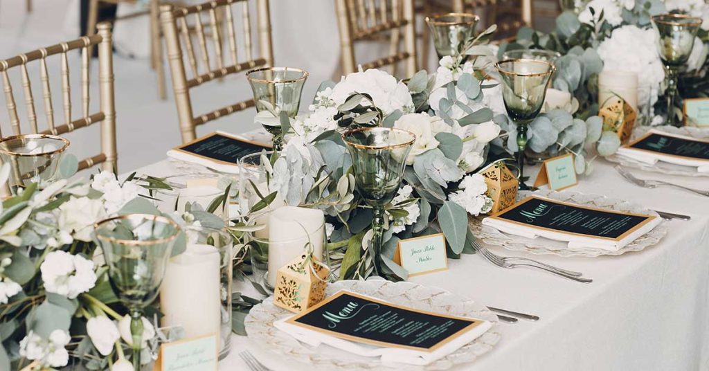 Dad Refuses To Pay For His Daughter’s Wedding After His Family Is ‘Excluded’ From It - Featured image