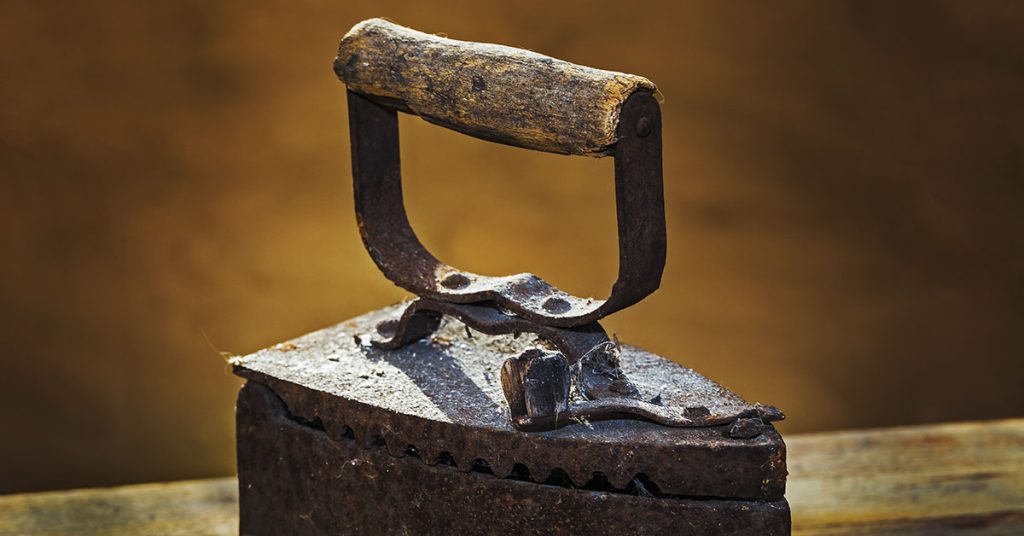 Can you identify these vintage items? - Featured image