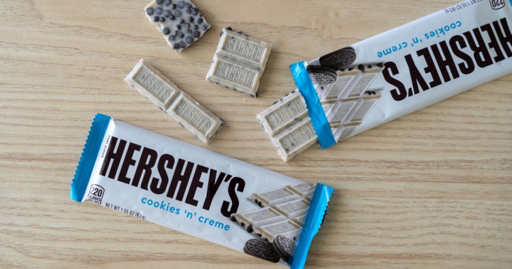 KRAKOW, POLAND - JULY 8, 2023: Hershey's cookies 'n' creme candy bar. Hershey Company chocolate cookie bits and white cream.
