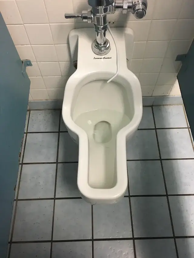 Women's urinal