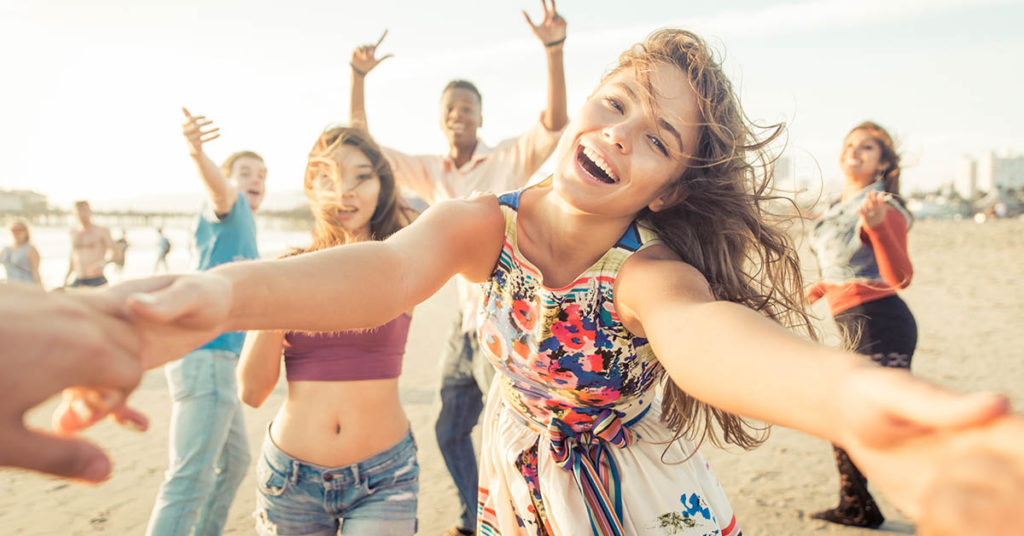 10 Pics That Show What AI Thinks Spring Break Looks Like in Different Countries - Featured image