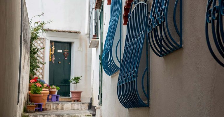 Why Do Some Window Grills Have Curves At The Bottom? The Answer Is Surprising - Featured image