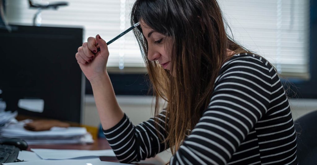 If You’re Smart, You Can Solve This Math Puzzle Without a Calculator - Featured image