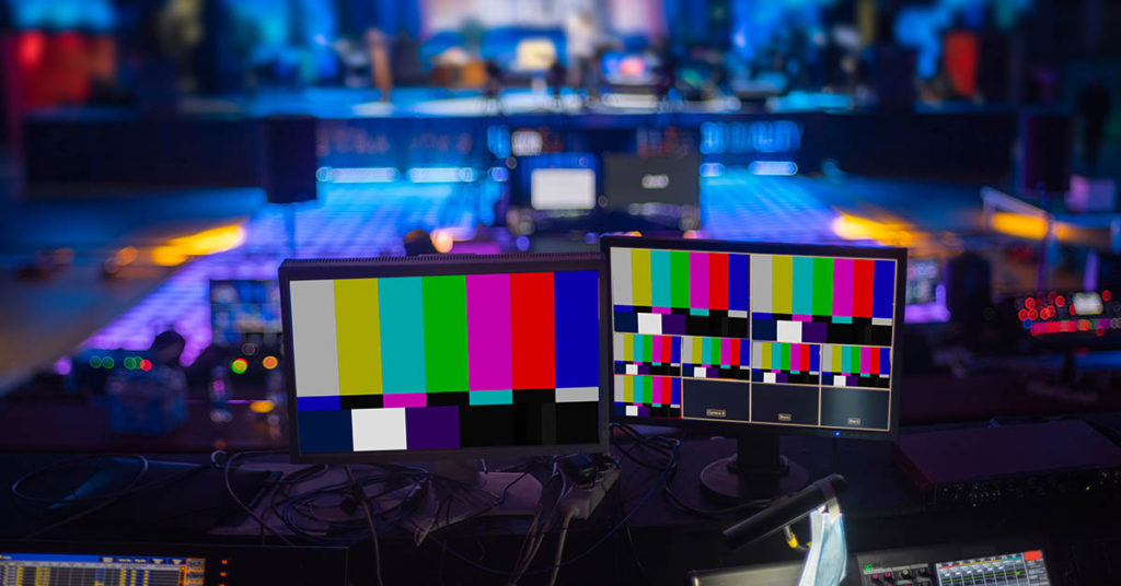 Braless TV news anchors spark heated debate - Featured image