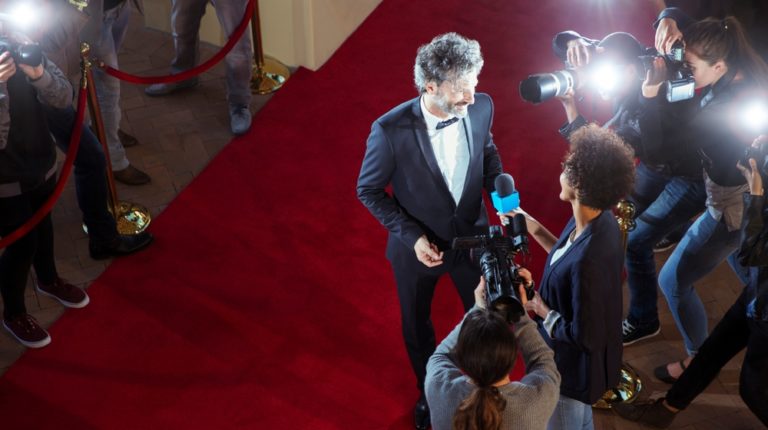 25 Celebrities Who Traded Hollywood Glitz for a Private Life - Featured image
