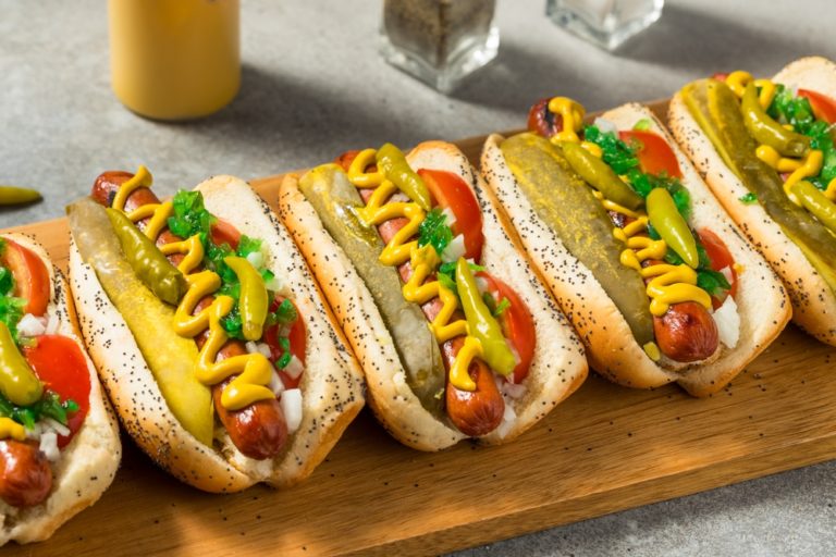 Hot Dogs: Delicious or Dangerous? What You Need to Know - Featured image
