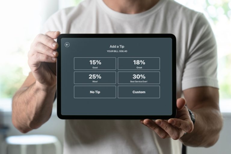 Save Your Cash: 6 Places Where Tipping Isn’t Required - Featured image