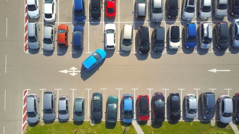 The Reason Nearly Every Car Is One of These Four Colors - Featured image